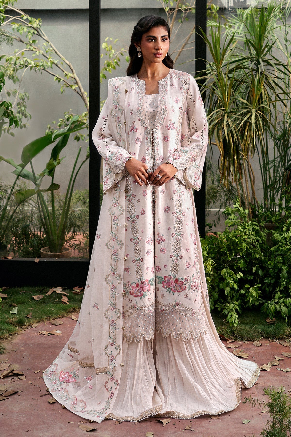 Afrozeh – Le Fuchsia Festive ’25 “RUE” | Luxury Festive Dress | Up to 50% OFF | Original Afrozeh Pakistan