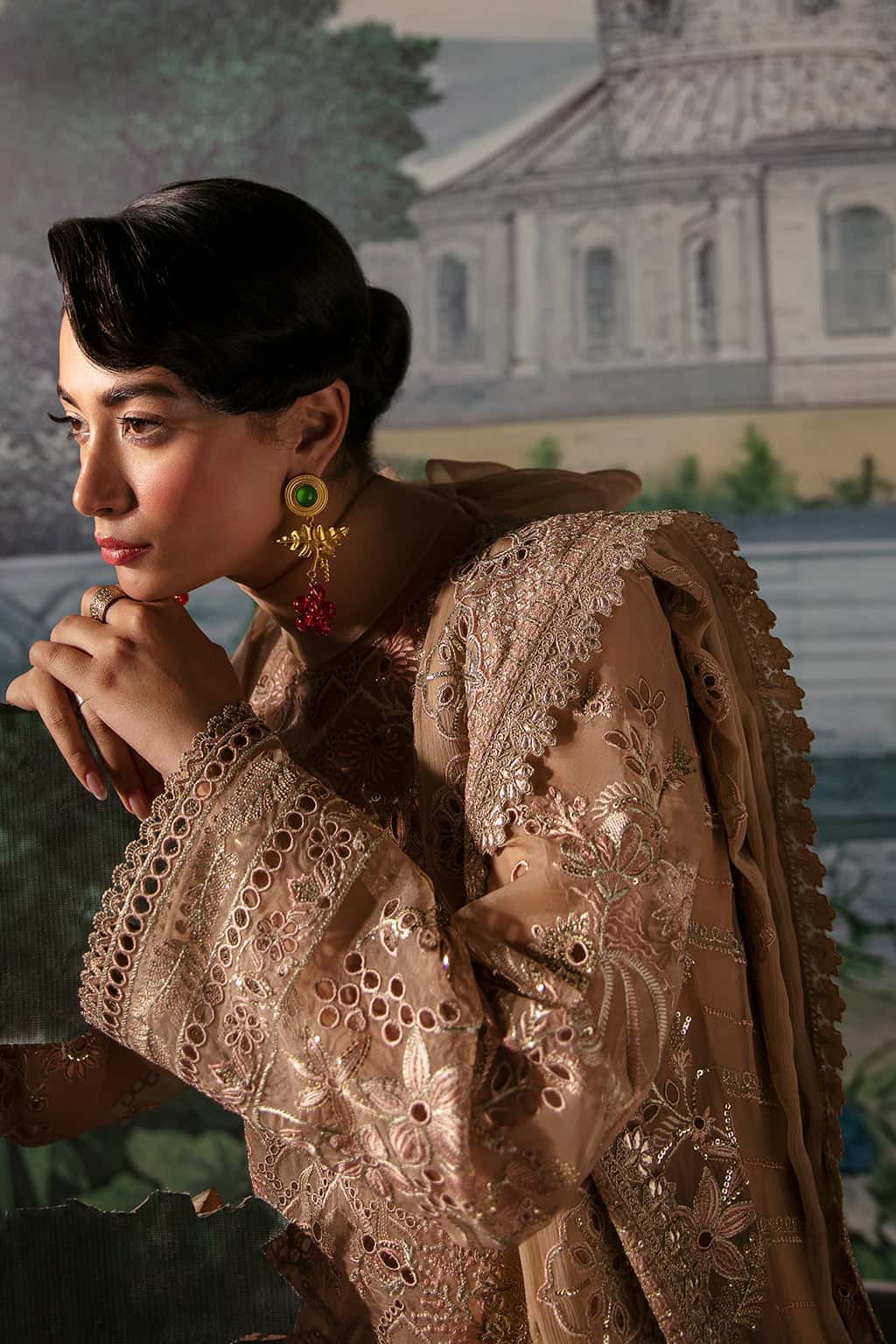 Afrozeh – Reese – Lafuchsia ’24 | Luxury Formal Dress | Up to 50% OFF | Original Afrozeh Pakistan