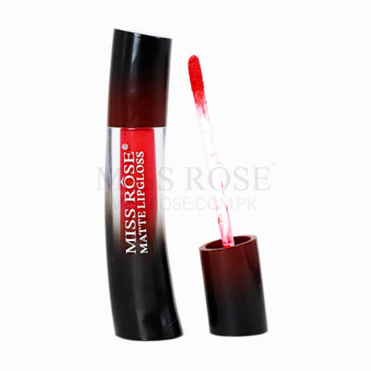 Miss Rose Matte Lip Gloss Tilt