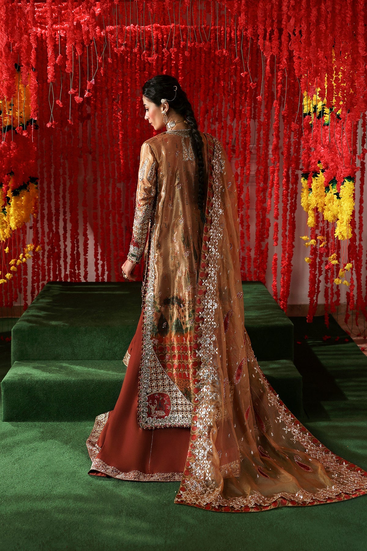 Afrozeh SHEHNAI WEDDING FORMALS'25 - Poshna